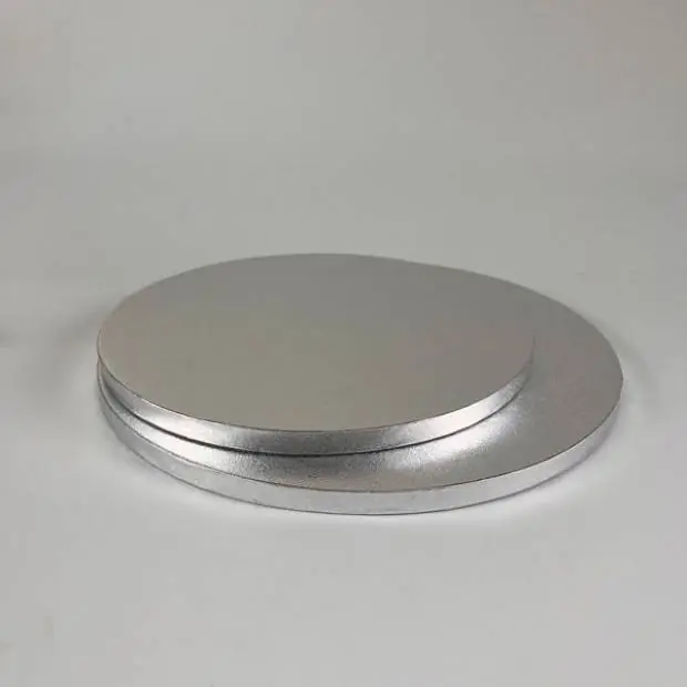 Objednat Nyní Dortová podložka 25cm stříbrná 12mm