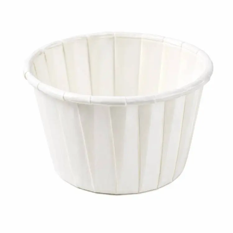 Aktuální Košíčky na muffiny pevné bílé 5 x 4 cm (100 ks)