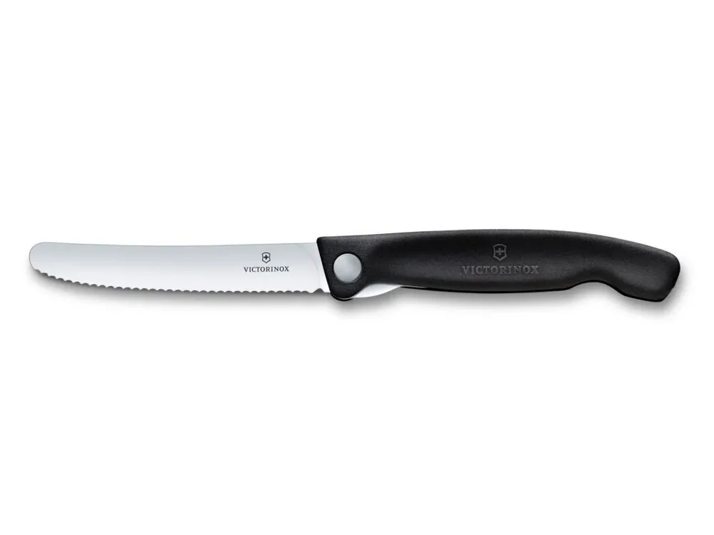 Výhodná Nabídka Skládací svačinový nůž Victorinox Swiss Classic vroubkované ostří 11 cm černý VICTORINOX