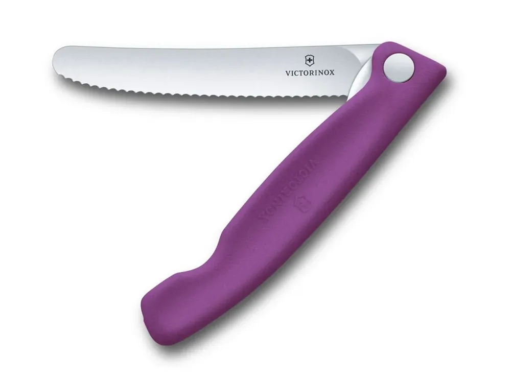 Omezená Nabídka Skládací svačinový nůž Victorinox Swiss Classic vroubkované ostří 11 cm fialový VICTORINOX